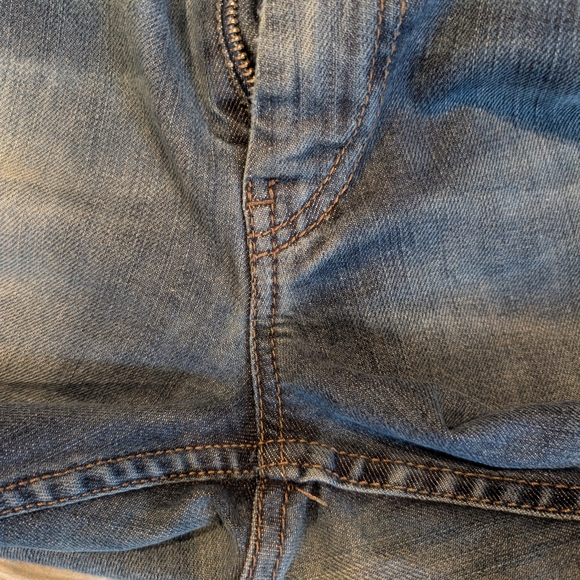 Moschino Men's Straight Jeans in Light Blue with Brown Accents - Picture 12 of 12